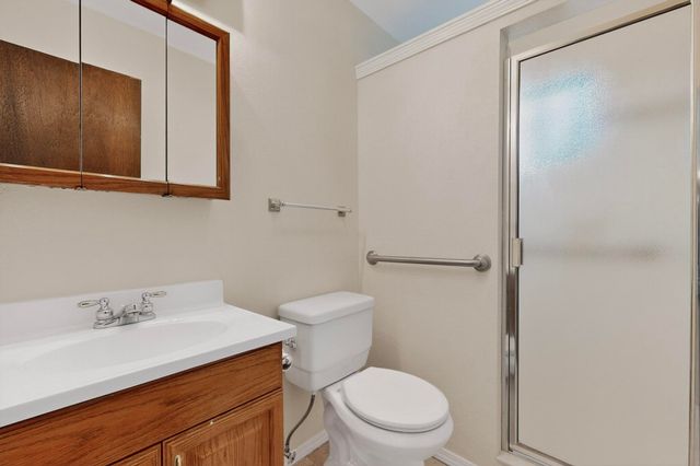 1725 PROSPECT Avenue NW, Albuquerque, NM 87104