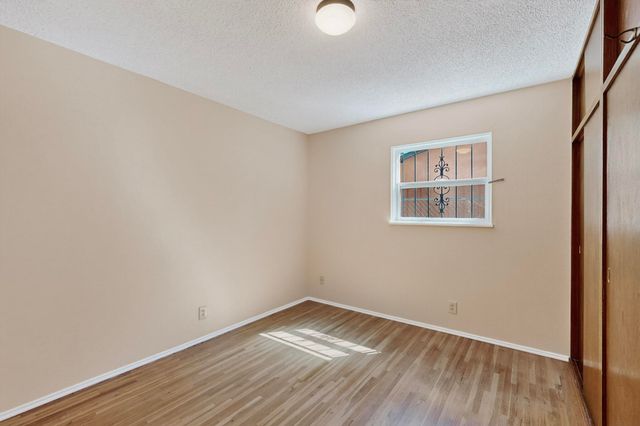 1725 PROSPECT Avenue NW, Albuquerque, NM 87104