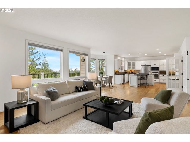 2512 Nw PINNACLE Dr, Portland, OR 97229