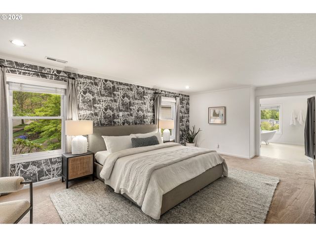 2512 Nw PINNACLE Dr, Portland, OR 97229