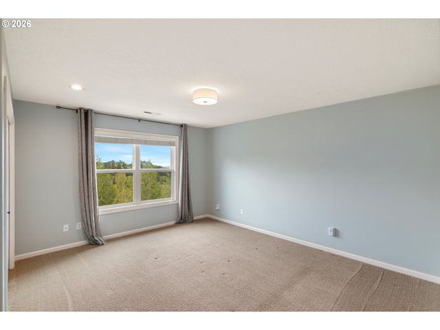 2512 Nw PINNACLE Dr, Portland, OR 97229