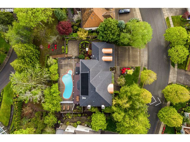 2512 Nw PINNACLE Dr, Portland, OR 97229