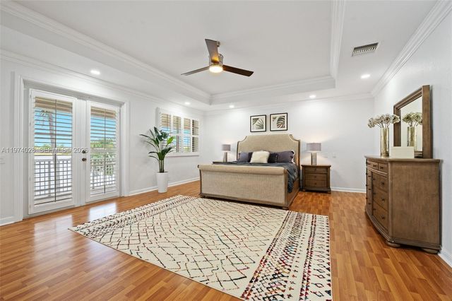 1537 Victoria Isle Way, Weston, FL 33327