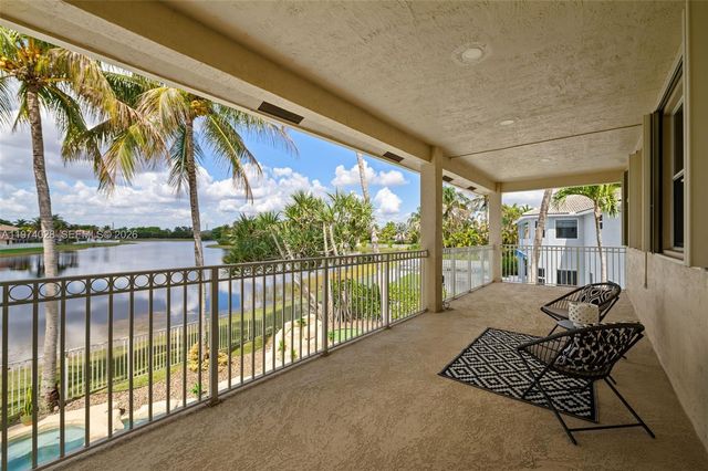 1537 Victoria Isle Way, Weston, FL 33327