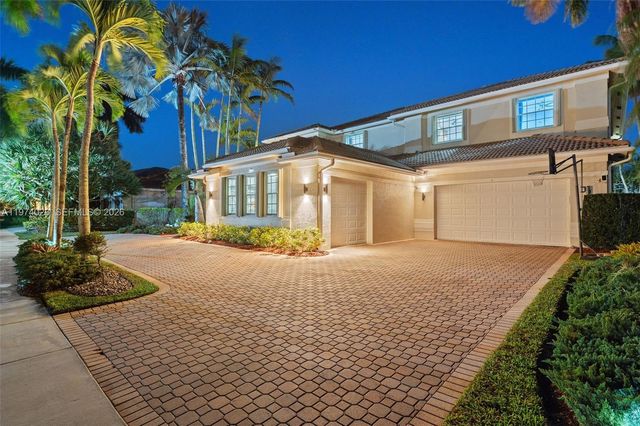 1537 Victoria Isle Way, Weston, FL 33327