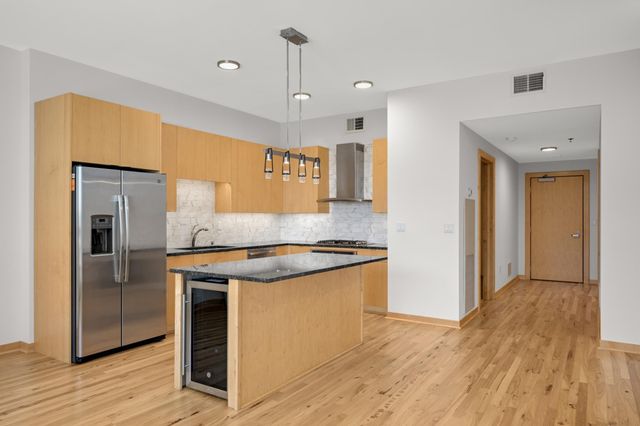 1240 S 2nd Street 311, Minneapolis, MN 55415