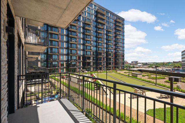 1240 S 2nd Street 311, Minneapolis, MN 55415