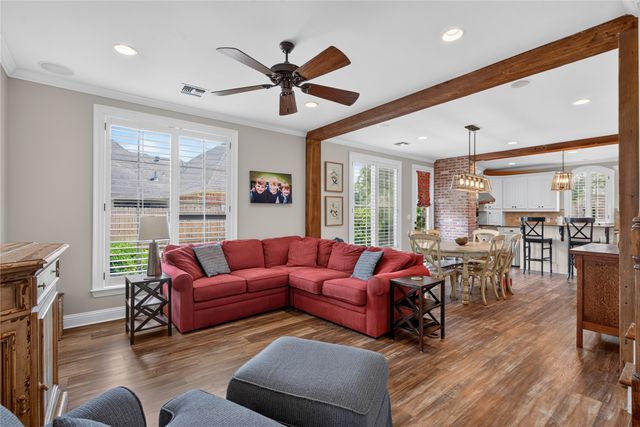 307 Freret Drive, Shreveport, LA 71106