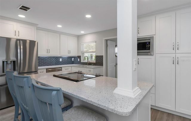 10032 39TH WAY N, Pinellas Park, FL 33782