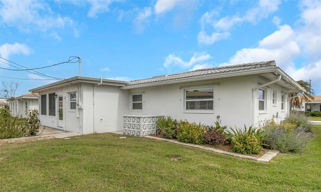 10032 39TH WAY N, Pinellas Park, FL 33782