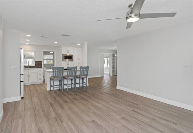 10032 39TH WAY N, Pinellas Park, FL 33782