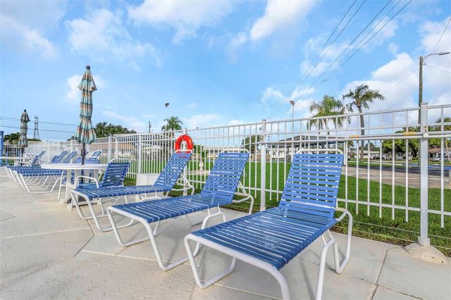 10032 39TH WAY N, Pinellas Park, FL 33782