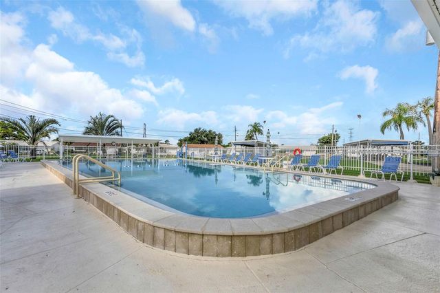 10032 39TH WAY N, Pinellas Park, FL 33782