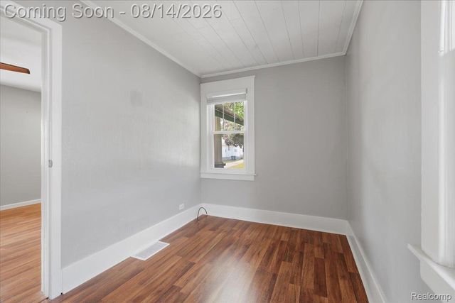 276 Walper Avenue, Clawson, MI 48017