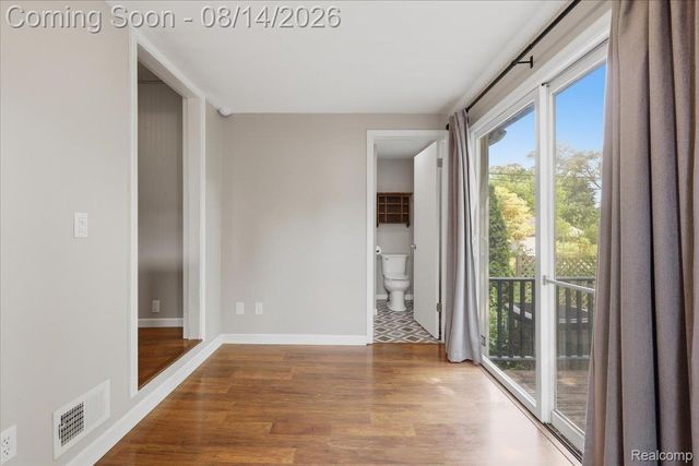276 Walper Avenue, Clawson, MI 48017