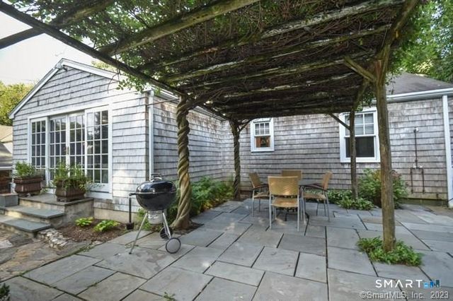 148 Imperial Avenue 1, Westport, CT 06880
