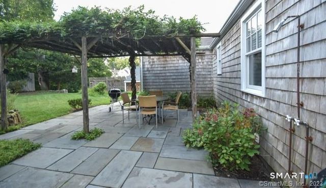 148 Imperial Avenue 1, Westport, CT 06880
