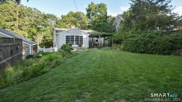148 Imperial Avenue 1, Westport, CT 06880