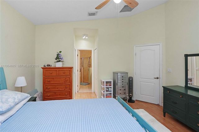 15382 SW 16th Ter, Miami, FL 33185