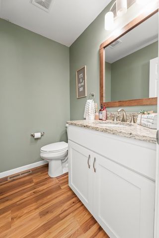 6737 21st Street S, Fargo, ND 58104