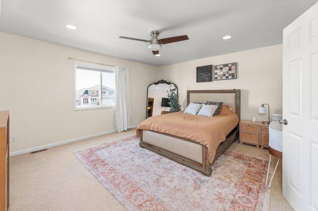 6737 21st Street S, Fargo, ND 58104