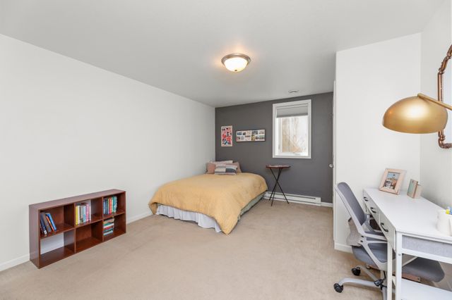 6737 21st Street S, Fargo, ND 58104