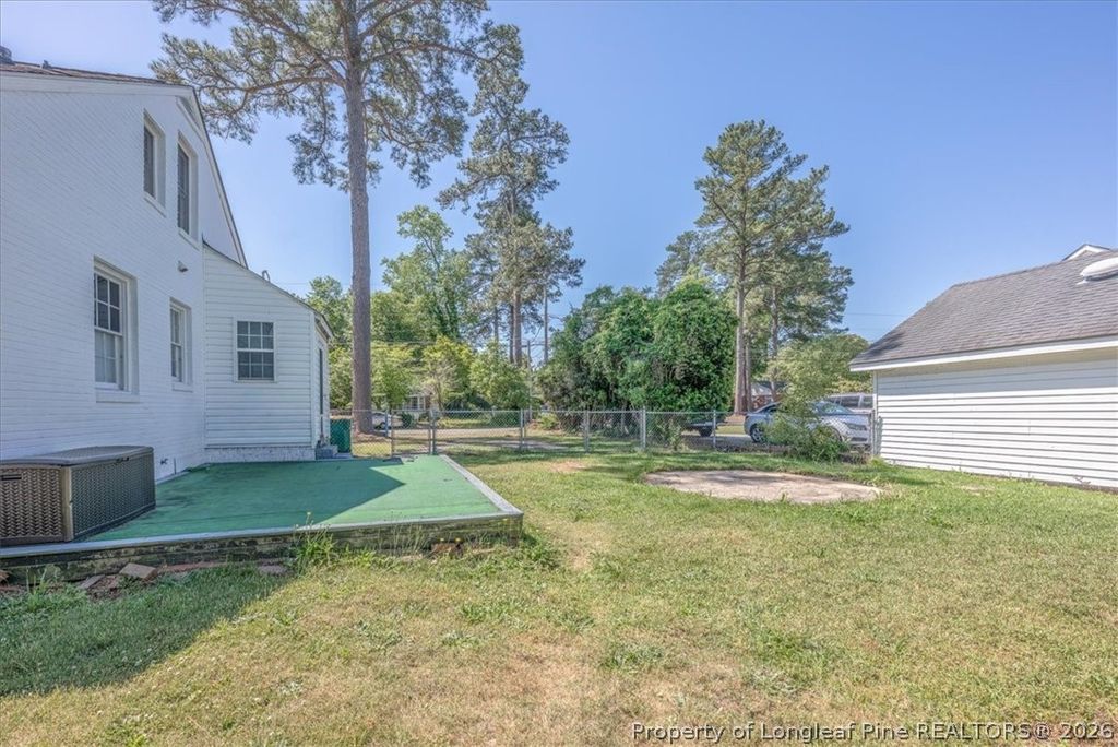 2201 N McMillan Ave, Lumberton, NC 28358 — photo 28