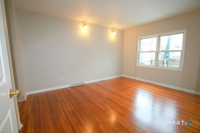 291 Fountain Street 1, New Haven, CT 06515