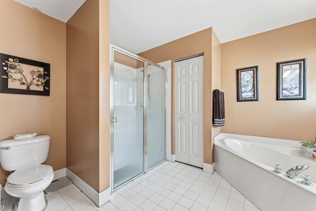 11827 SW 7th Street, Pembroke Pines, FL 33025