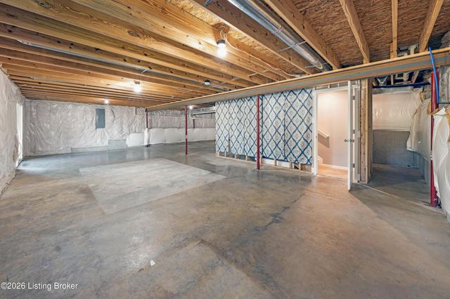 125 Broken Branch Ct, Mt Washington, KY 40047