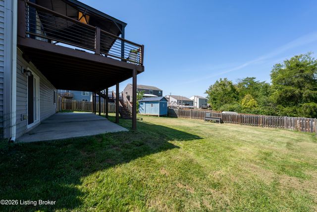 125 Broken Branch Ct, Mt Washington, KY 40047