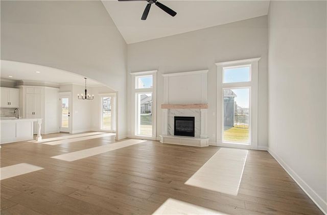 8964 NE 99th Terrace, Kansas City, MO 64157