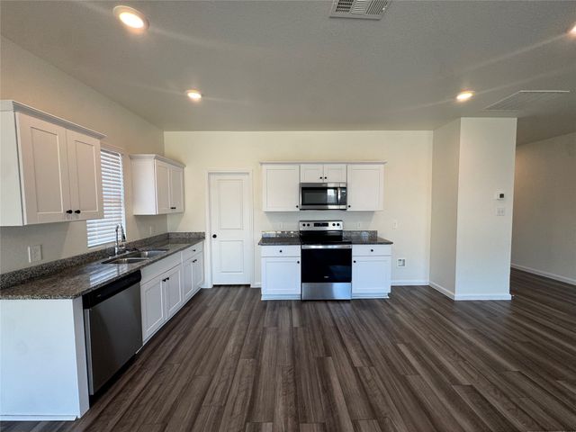 1720 Escondido Drive, Fort Worth, TX 76052