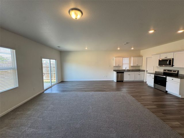 1720 Escondido Drive, Fort Worth, TX 76052