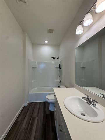 1720 Escondido Drive, Fort Worth, TX 76052