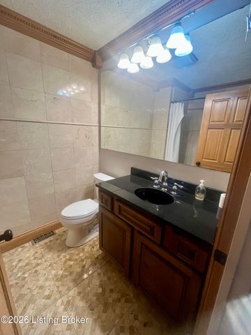 1623 Hutcherson Ln, Elizabethtown, KY 42701