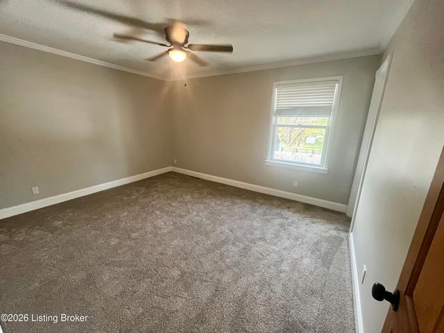 1623 Hutcherson Ln, Elizabethtown, KY 42701