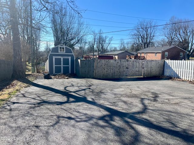 1623 Hutcherson Ln, Elizabethtown, KY 42701