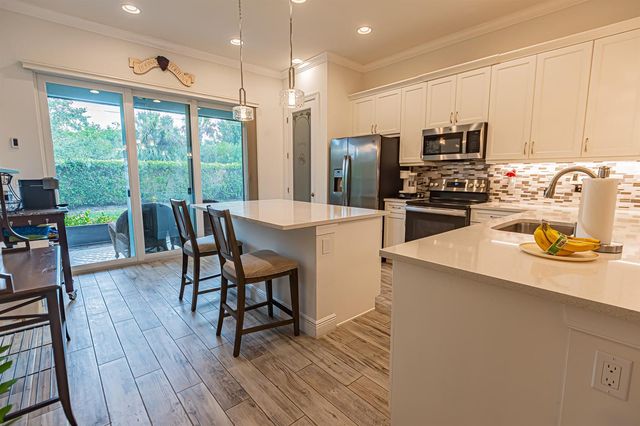 11389 SW Visconti Way, Port St. Lucie, FL 34986