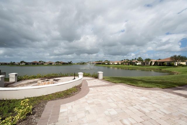 11389 SW Visconti Way, Port St. Lucie, FL 34986