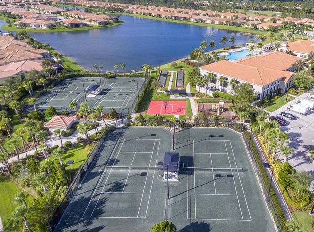 11389 SW Visconti Way, Port St. Lucie, FL 34986