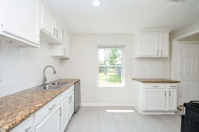 7419 Jalna Street, Houston, TX 77055