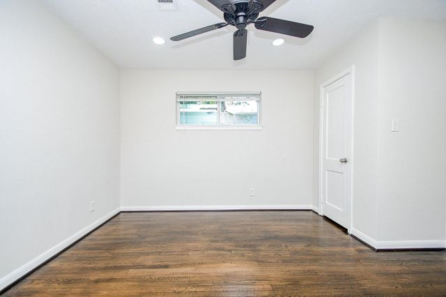 7419 Jalna Street, Houston, TX 77055