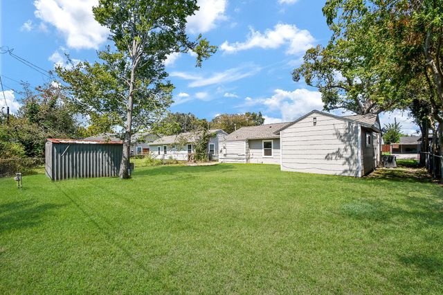 7419 Jalna Street, Houston, TX 77055