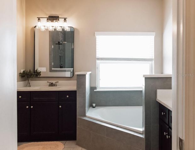 161 S COOPERS HAWK WAY, Palm Coast, FL 32164