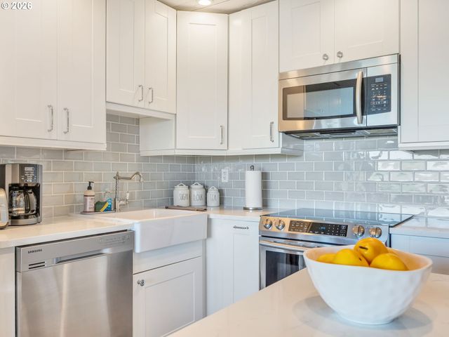 856 NEACOXIE Blvd 304, Gearhart, OR 97138
