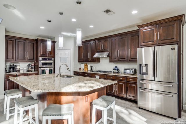 3018 Hanfro, San Antonio, TX 78251