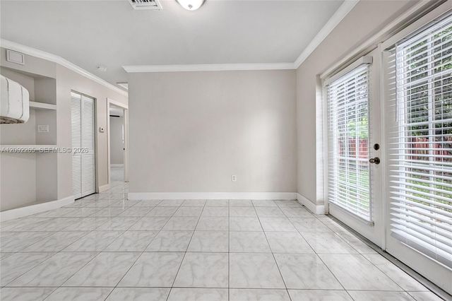 5500 SW 7th Street, Margate, FL 33068