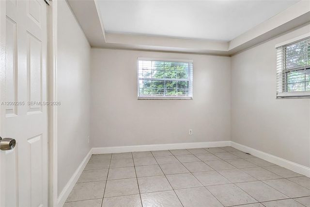 5500 SW 7th Street, Margate, FL 33068