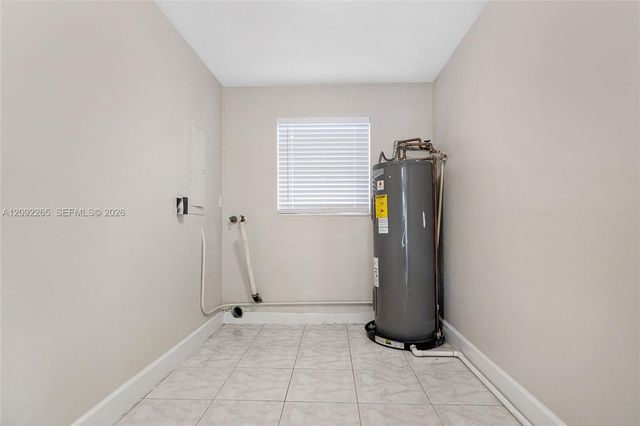 5500 SW 7th Street, Margate, FL 33068